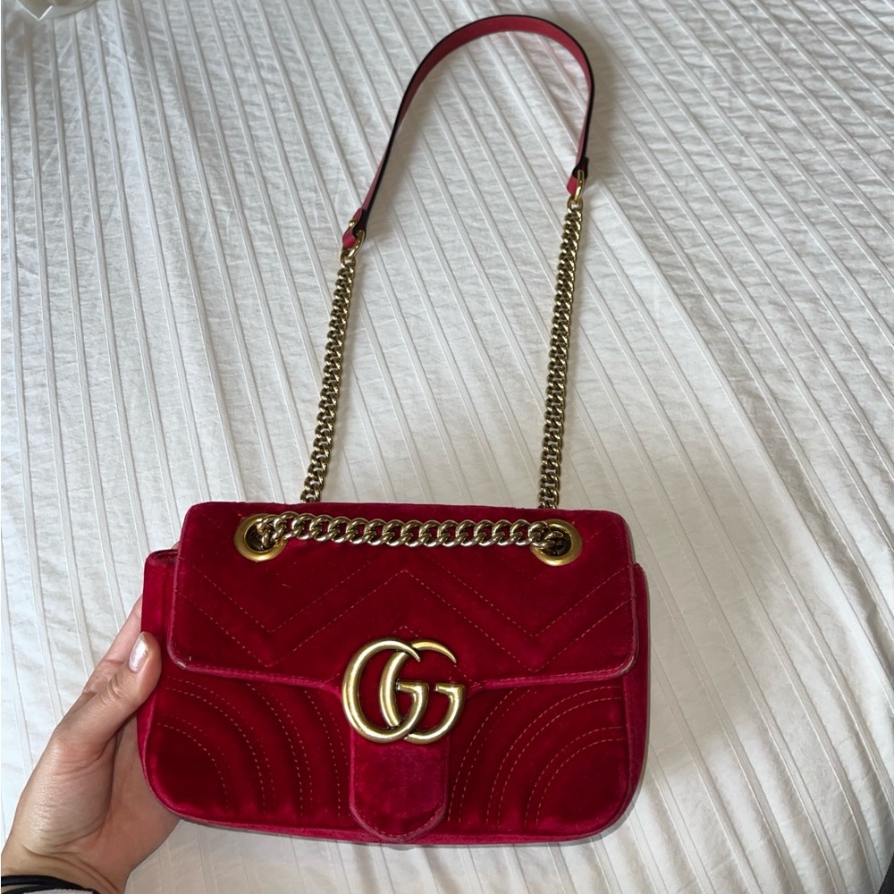 AUTHENTIC red velvet Gucci Marmont in size small. Pre-loved